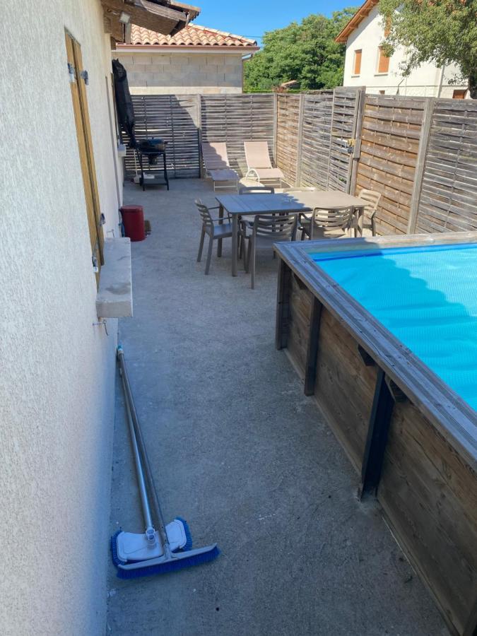 House Of Romas Villeneuve-sur-Lot Exterior photo